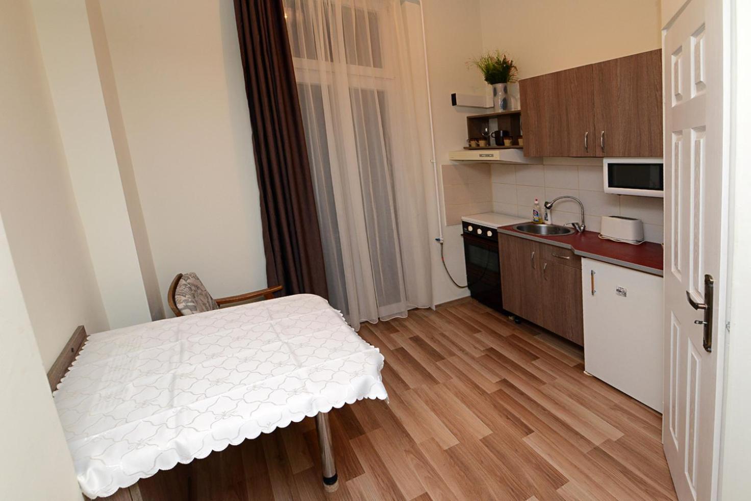 Centrum Apartman Pécs Exterior foto